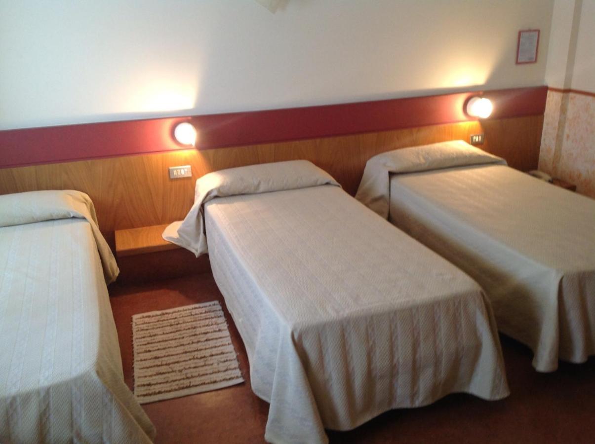 Hotel Roma Буссоленго Экстерьер фото